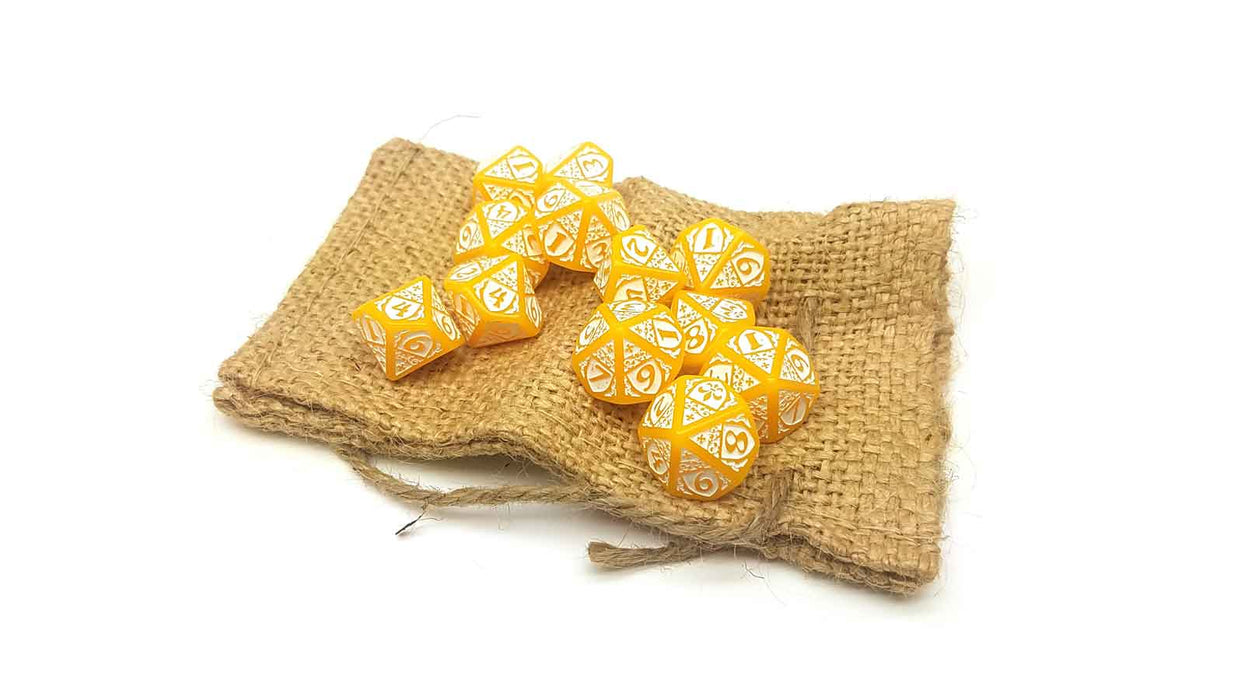 Blood & Plunder Pack of 12 D10 French Nationality Dice - Yellow with White