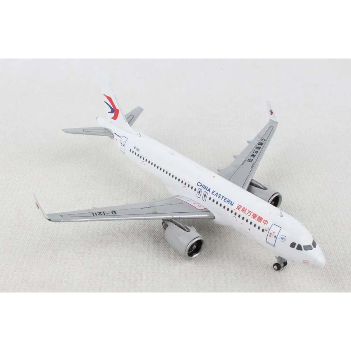 Gemini China Eastern A320NEO 1/400 B-1211 Diecast Model Airplane