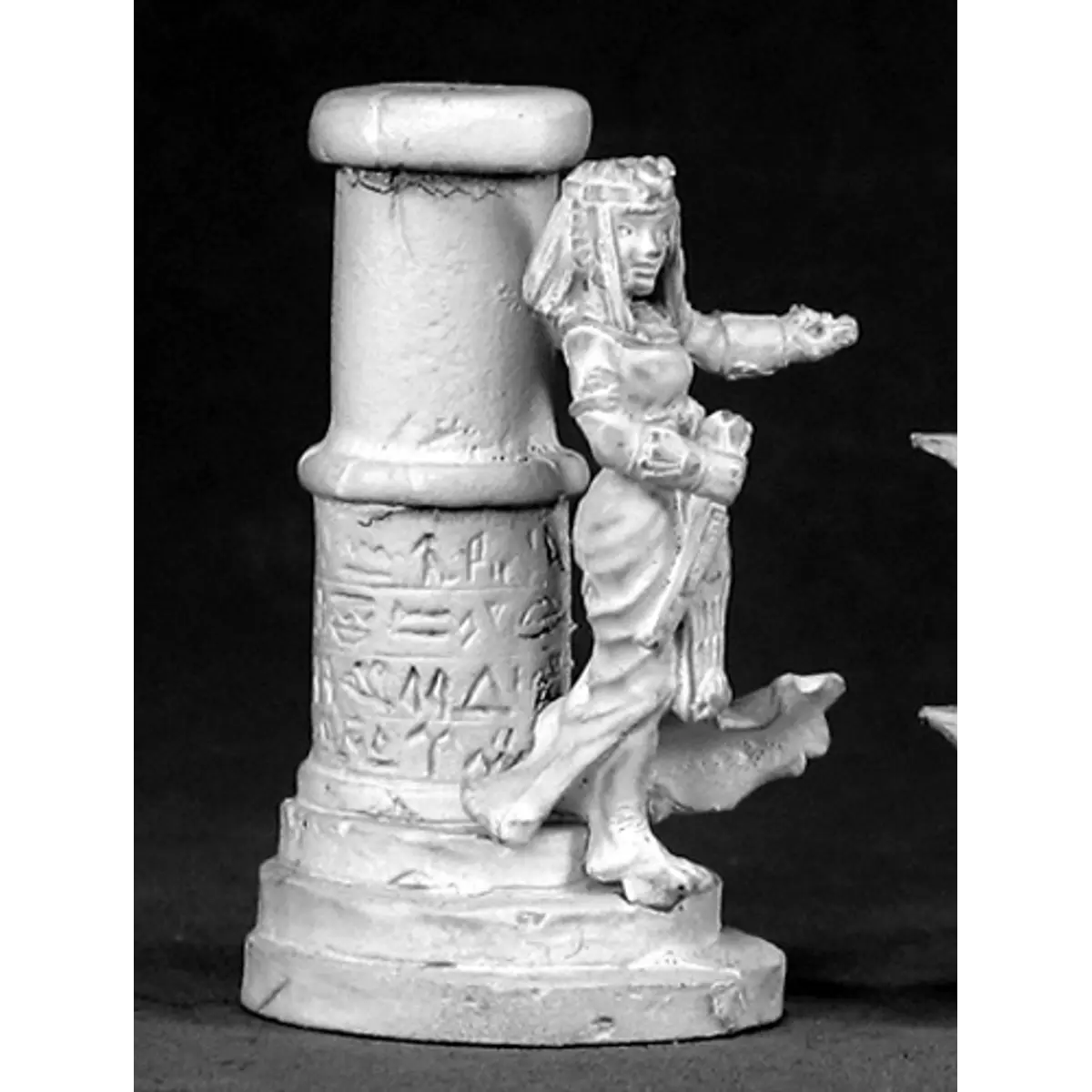 Reaper Miniatures Egyptian Priestess #02594 Dark Heaven Legends Unpainted Metal